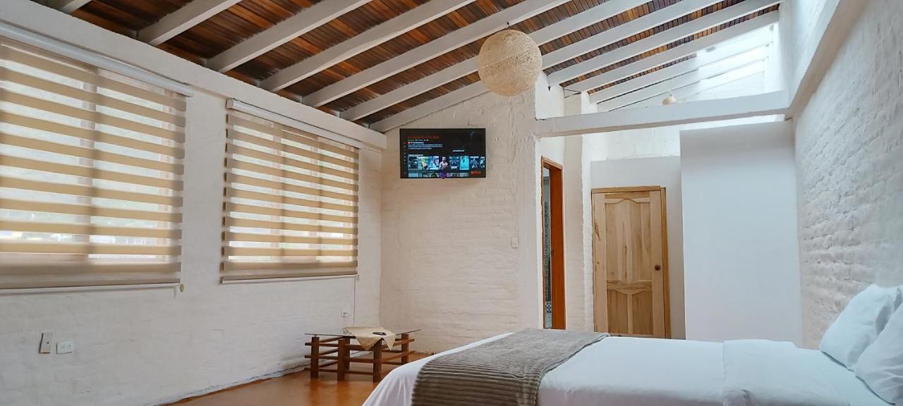 Rustic Quinta La Aurora Bed and Breakfast Baños Eksteriør billede